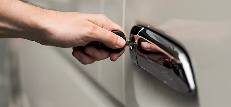 Why Choose Our Auto Locksmith Team in Aberdeen, WA?